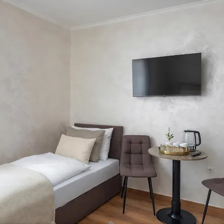 Zemlinsky Hof Lejlighedshotel 3*