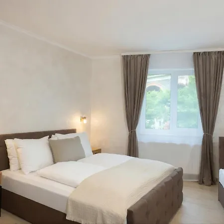 Zemlinsky Hof 3*